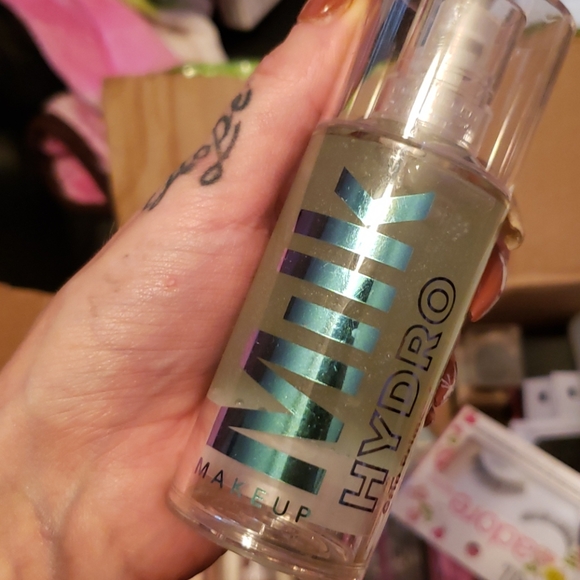 Make up bundle - Picture 12 of 16